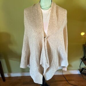 NWT WOMENS Hem & Thread BEIGE RIBBED CROCHET KNIT CAPE SWEATER S-M